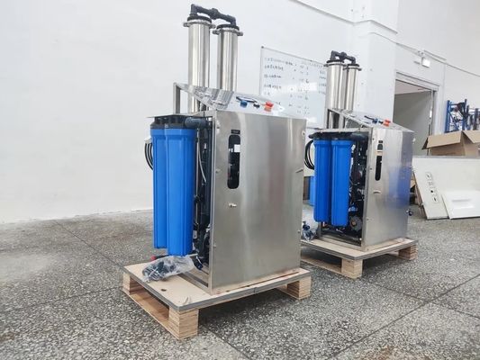 Dispositivo di desalinizzazione a membrana RO con pompa d'acqua