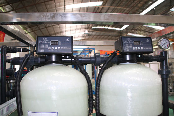2TPH 3.0kW-380-415V 2xFRP Serbatoi Acqua salata impianto di osmosi inversa