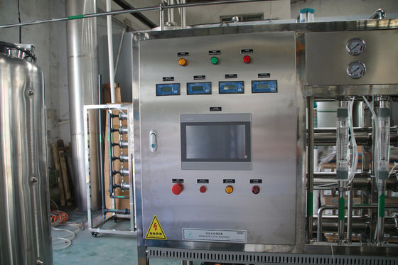 2TPH 3.0kW-380-415V 3xSS304 Serbatoi Acqua salata impianto di osmosi inversa