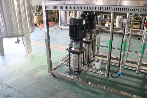 2TPH 3.0kW-380-415V 3xSS304 Serbatoi Acqua salata impianto di osmosi inversa