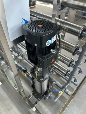 6TPH 7.9kW-380-415V 2xFRP Serbatoi Acqua salata impianto di osmosi inversa