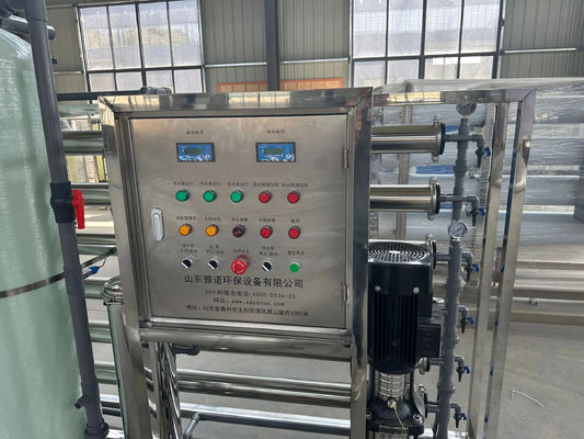 6TPH 7.9kW-380-415V 2xFRP Serbatoi Acqua salata impianto di osmosi inversa