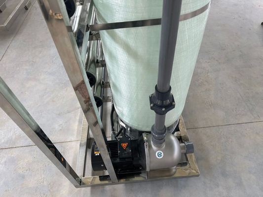 6TPH 7.9kW-380-415V 2xFRP Serbatoi Acqua salata impianto di osmosi inversa