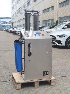 Sistema di depurazione dell'acqua mobile da 100L per la desalinizzazione dell'acqua salata