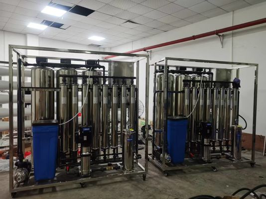 1.5TPH impianto di osmosi inversa in acqua salata SS304 Skid 3.0kW Tempo di consegna rapido 1.7kW-380-415V Potenza di installazione del sistema