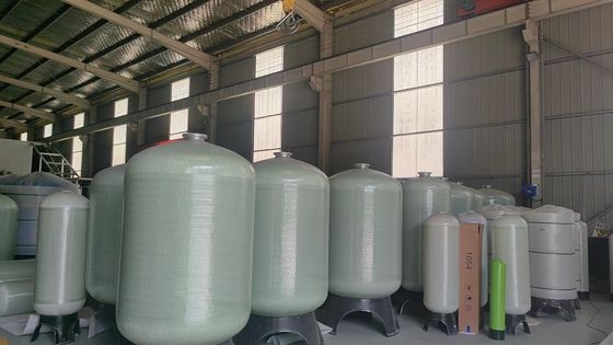 Serbatoio composito per il trattamento dell'acqua in FRP Alta resistenza e leggerezza