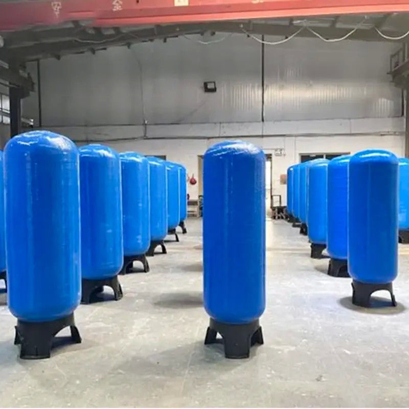 Serbatoio composito in FRP per imbarcazioni costituito da fibre rinforzate e resine ad alte prestazioni
